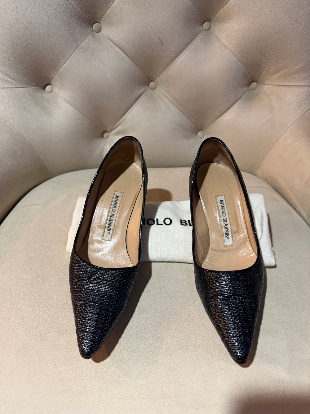 Manolo Blahnik Black Textured Pointed-Toe Pumps